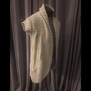 gold and cream knit cardigan
